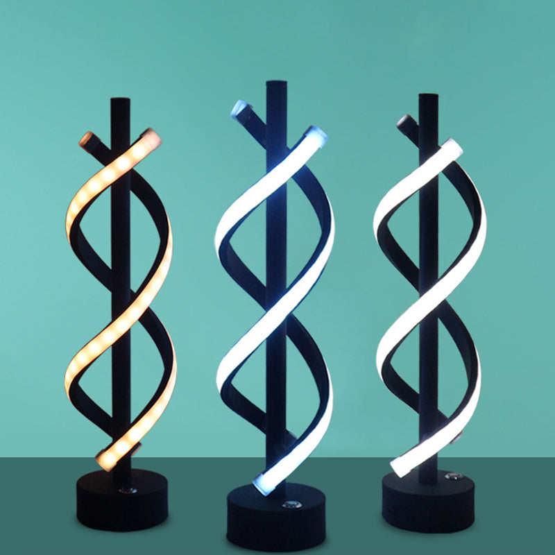 Nordic Dual Spiral LED-lampa – modern järnremsdesign