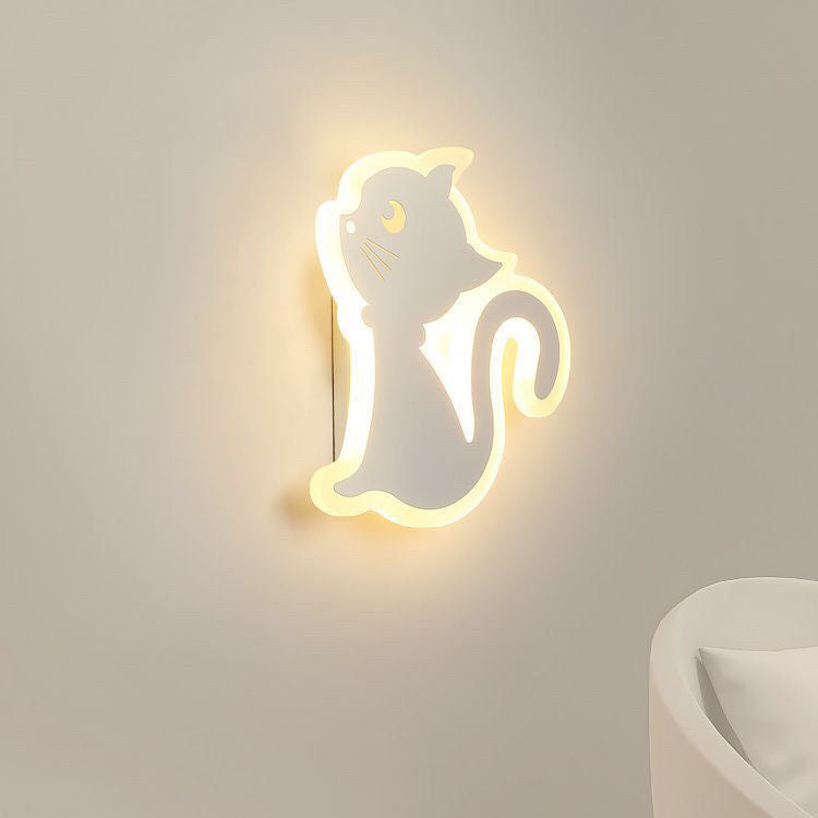 WhiskerGlow LED-vägglampa – lekfull kattinspirerad accent