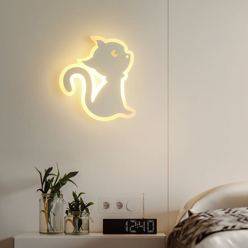 WhiskerGlow LED-vägglampa – lekfull kattinspirerad accent