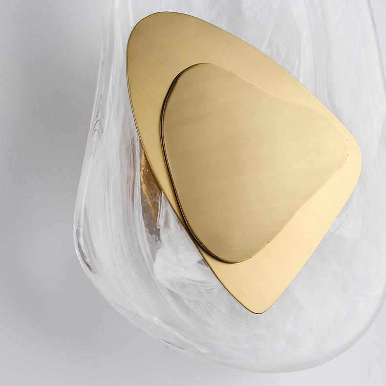 Nordisk modern kristallvägglampa - Elegans och ljus