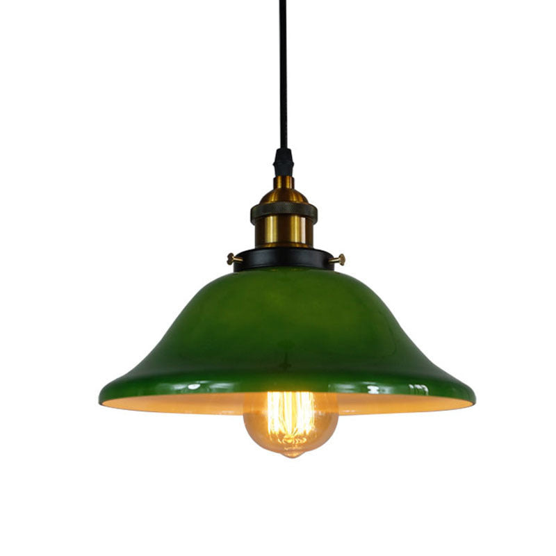 Smaragdgrön taklampa i glas