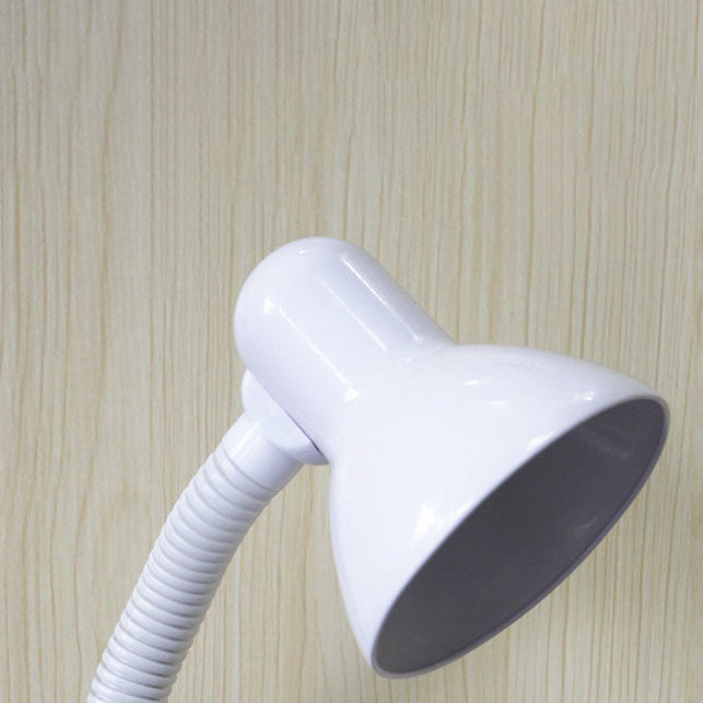 Fotbollsinspirerad LED-bordslampa – ögonvänlig belysning