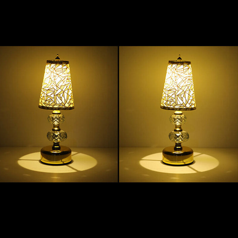 Retro Bloom LED-bordslampa – Uppladdningsbart tyg och metall nattlampa