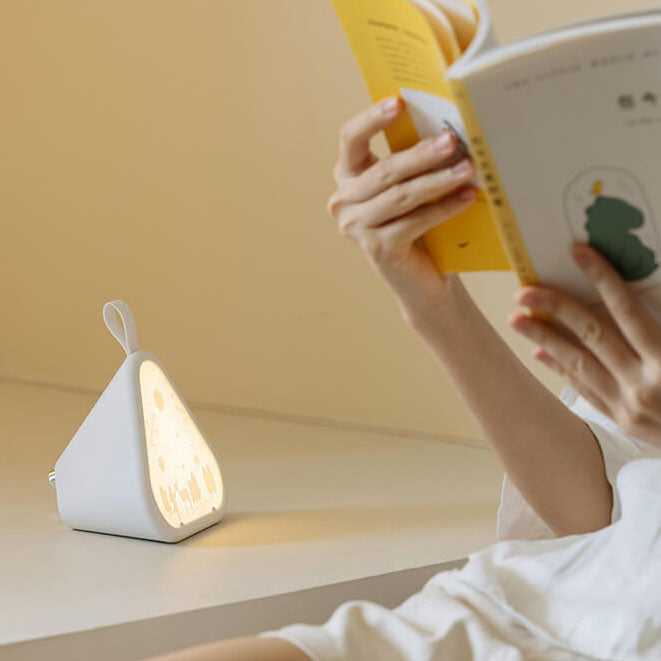 Geometric Glow LED Nattljus – Triangulär 7-färgs omgivande lampa