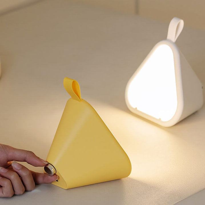 Geometric Glow LED Nattljus – Triangulär 7-färgs omgivande lampa