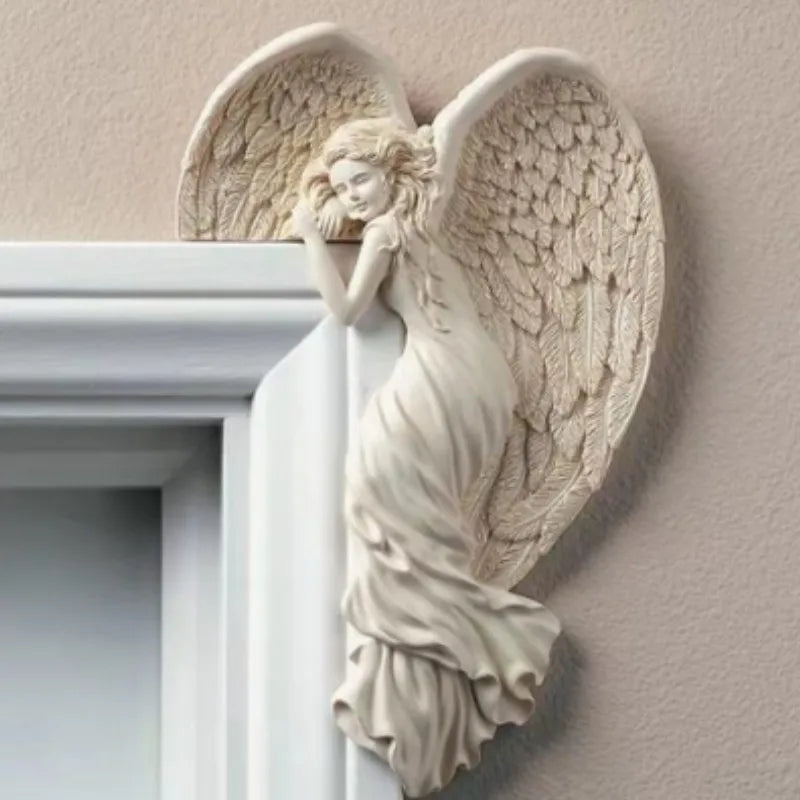 3D-väggskulptur med vit ängel - Elegant bevingad hörnkonst för klassisk heminredning