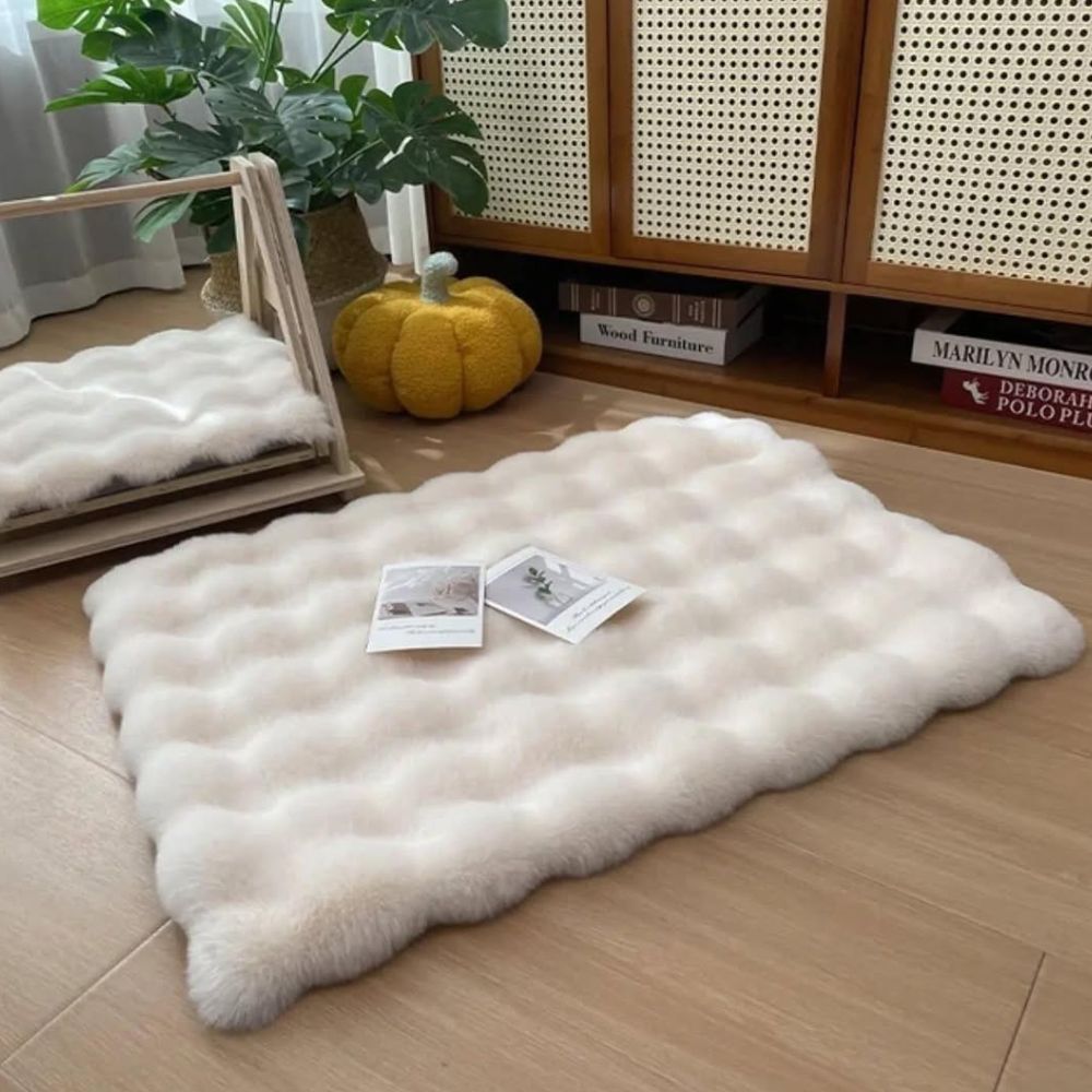 Fluffy Comfort Fuskpälsmatta – Mjuk, varm och snygg