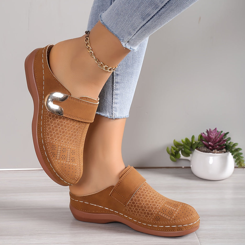 Rundtåiga slip-on-träskor för kvinnor
