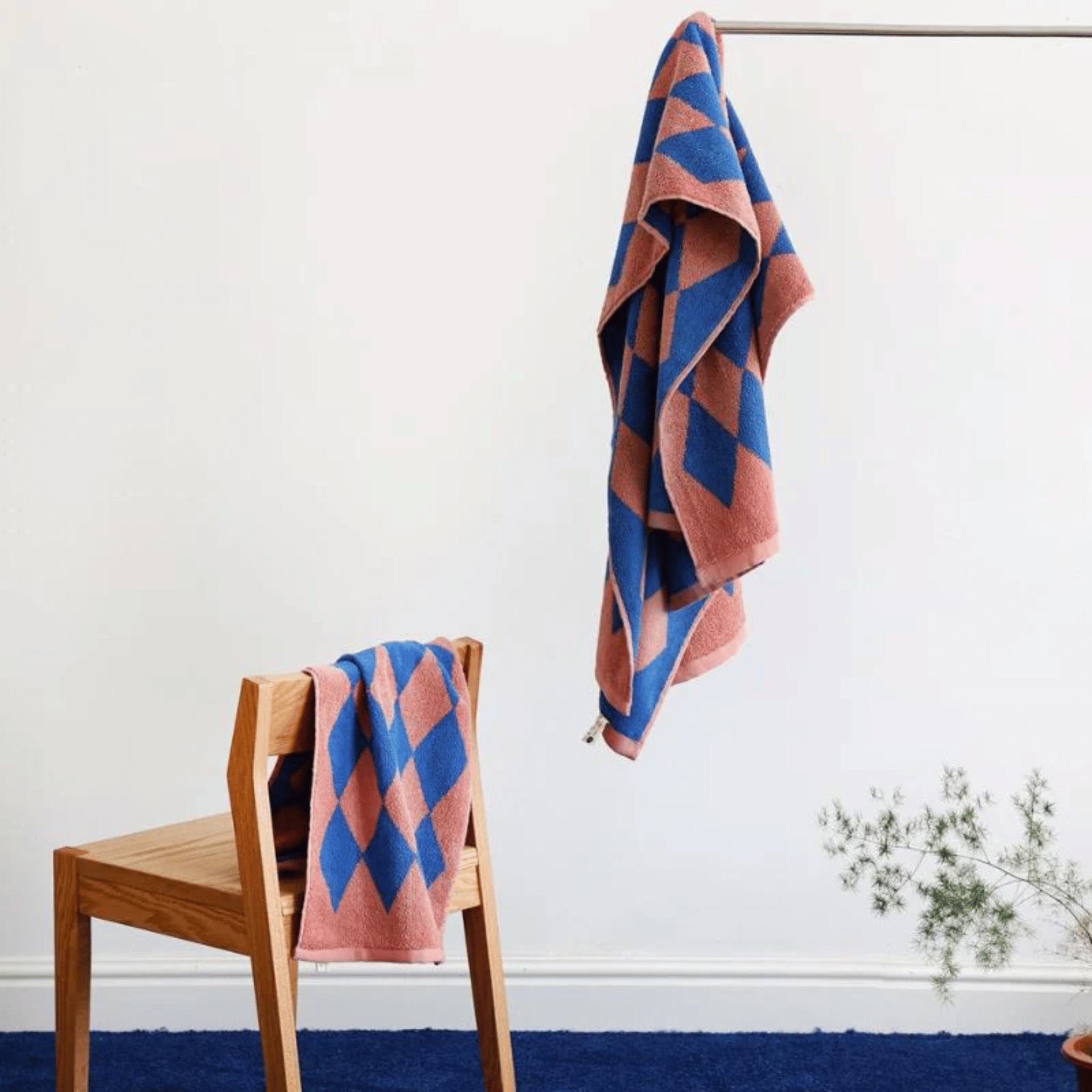 Vintage Indigo Diamantvävda Handdukar – Mjuka och snygga badrumsartiklar