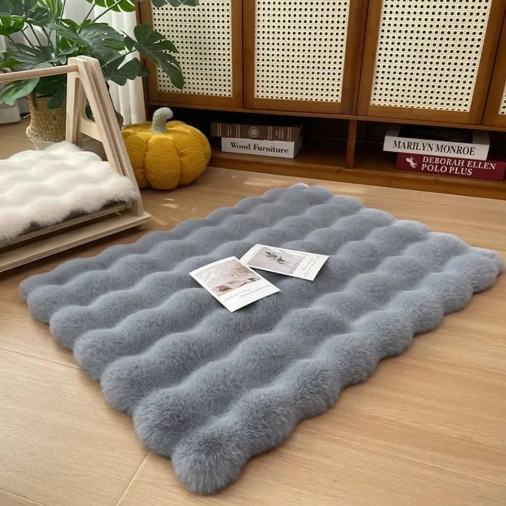 Fluffy Comfort Fuskpälsmatta – Mjuk, varm och snygg