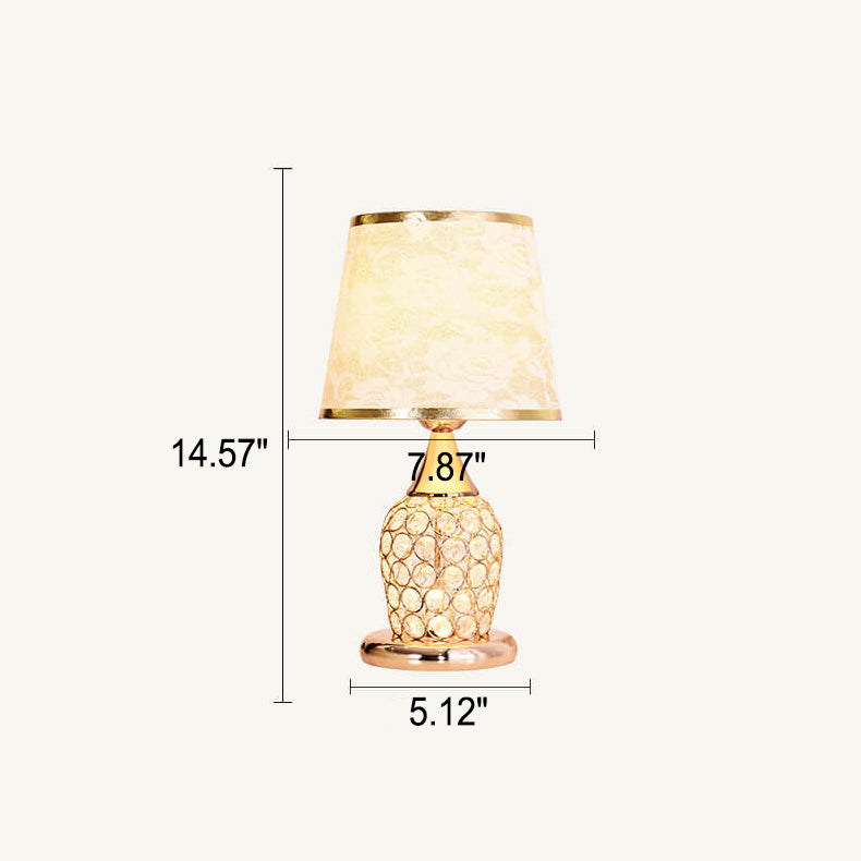 Elegant bordslampa i kristalltyg - europeisk design med mönstrad tygskärm