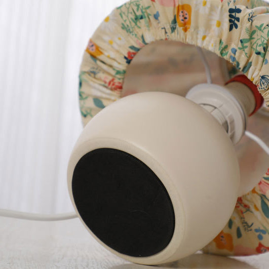 Elegant keramisk bordslampa – Vintage blommig berlock