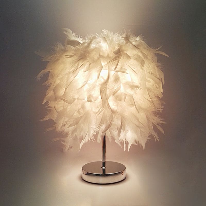 FeatherGlow - Fjäderbred sfärisk bordslampa