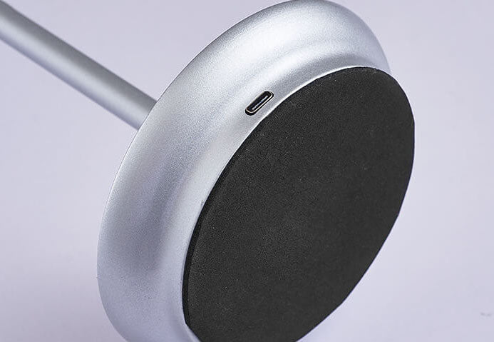 LumiSteel | Modern Minimalistisk Perforerad Smidesjärn USB LED Bordslampa
