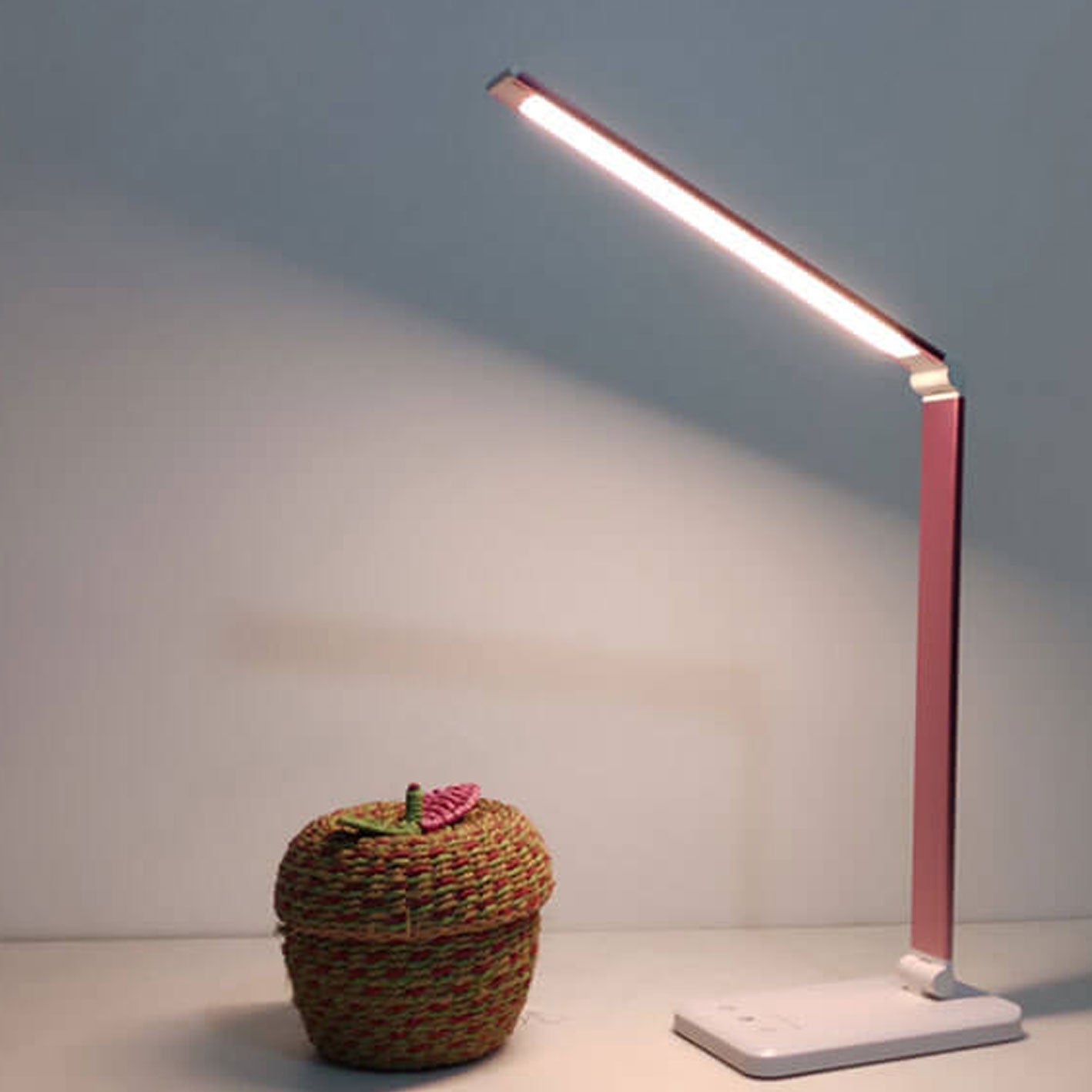 Minimalistisk hopfällbar LED-skrivbordslampa - Uppladdningsbar ögonvårdande läslampa