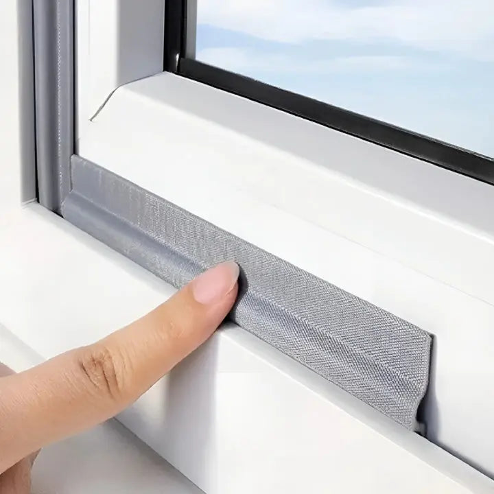 Dragspärr – Självhäftande isoleringstejp för dörrar och fönster