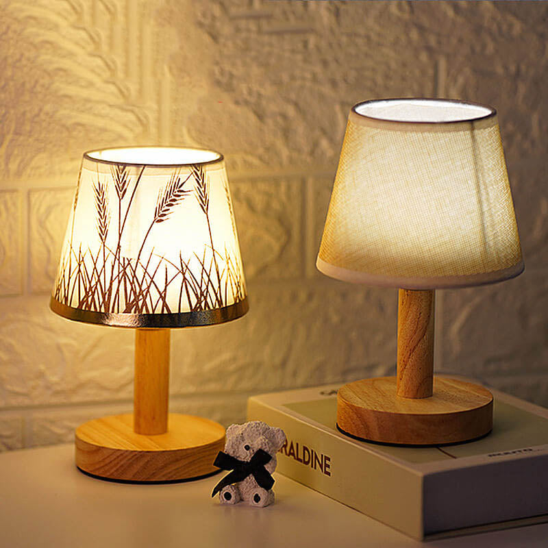 NordicGlow träbordslampa – tidlös design, justerbar atmosfär