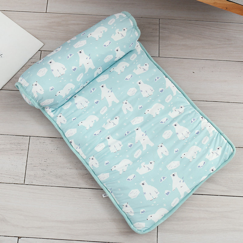 ChillPaws tvättbar kylmatta i issilk – giftfri sommarkomfortmatta för husdjur