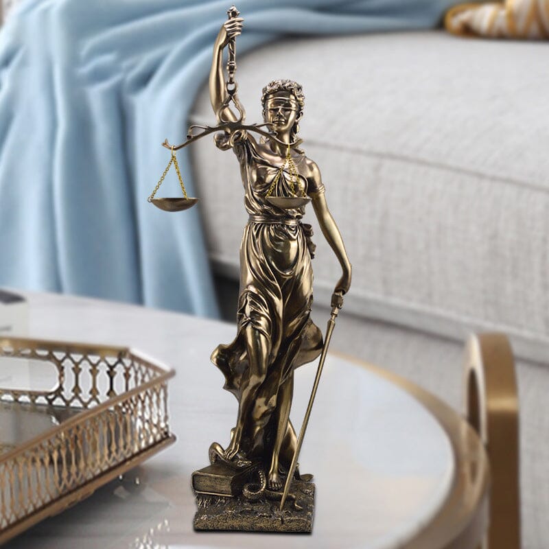 Lady Justice-figur – Elegant dekorativ skulptur av rättvisans gudinna