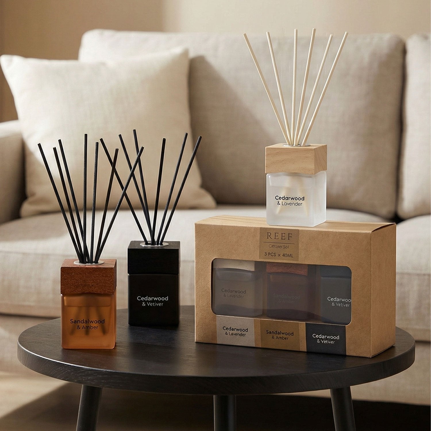 Långvarig hemdoft med eteriska oljor - Aromatiska pinnar för en avkopplande atmosfär av cederträ, lavendel och sandelträ