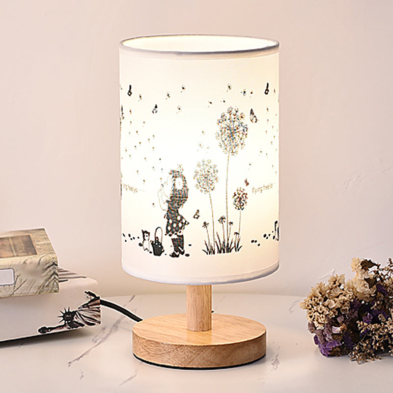 Minimalistisk cylindrig sänglampa – Soft Glow med tryckt tygskärm