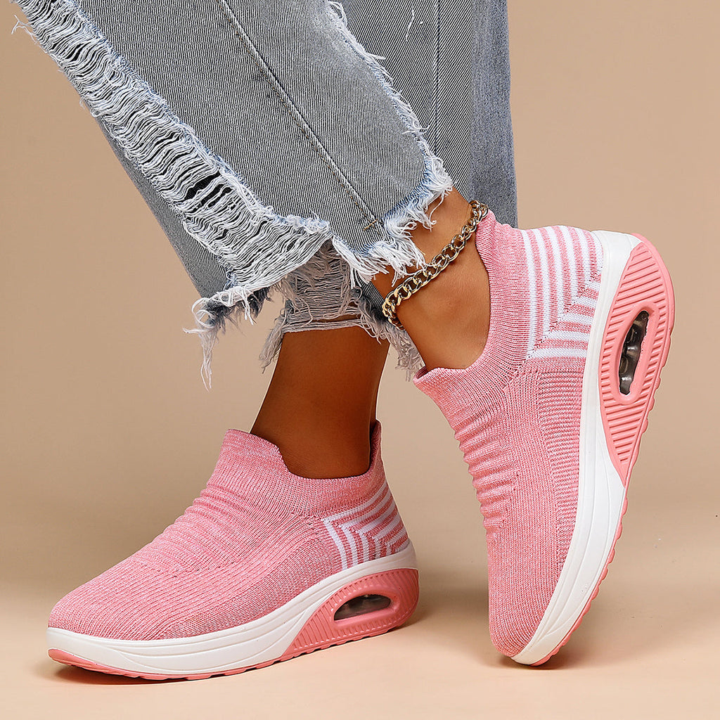 Ermintrude | Stickad slip-on-sneaker med luftdämpning – sportig promenadsko