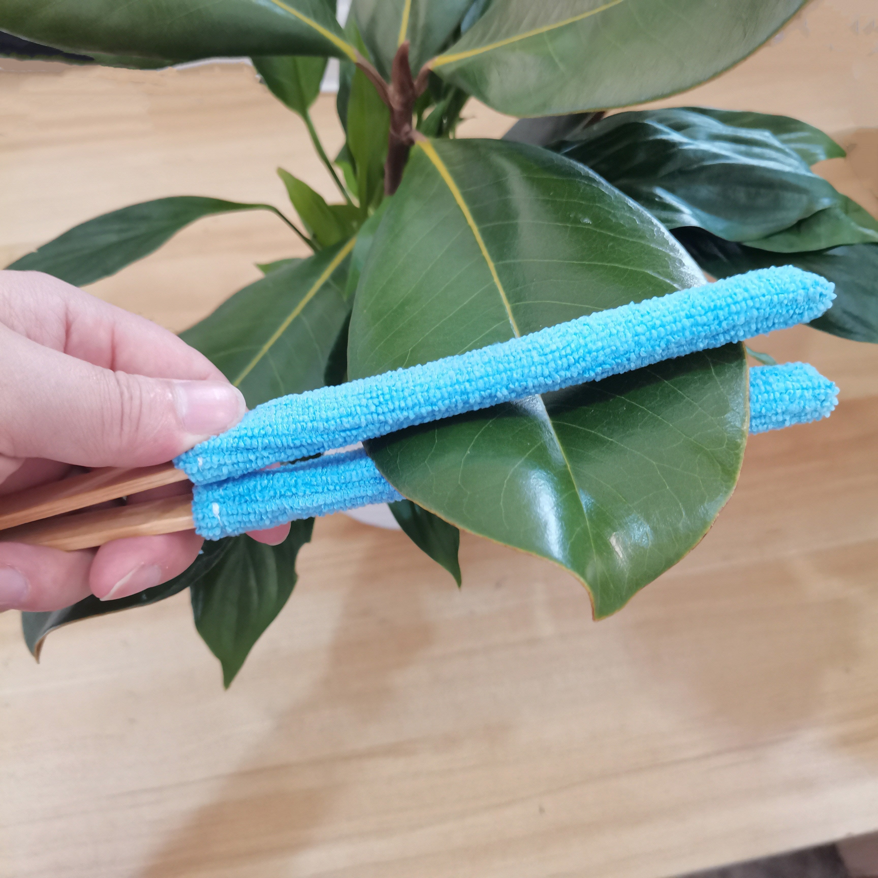 Ultramjuk mikrofiberrengöringsborste – Trähandtag för möbler och ytor