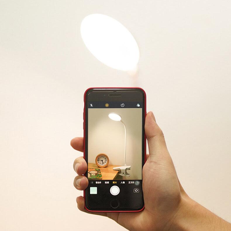 Justerbar LED-skrivbordslampa - Uppladdningsbar klämma med ögonskydd