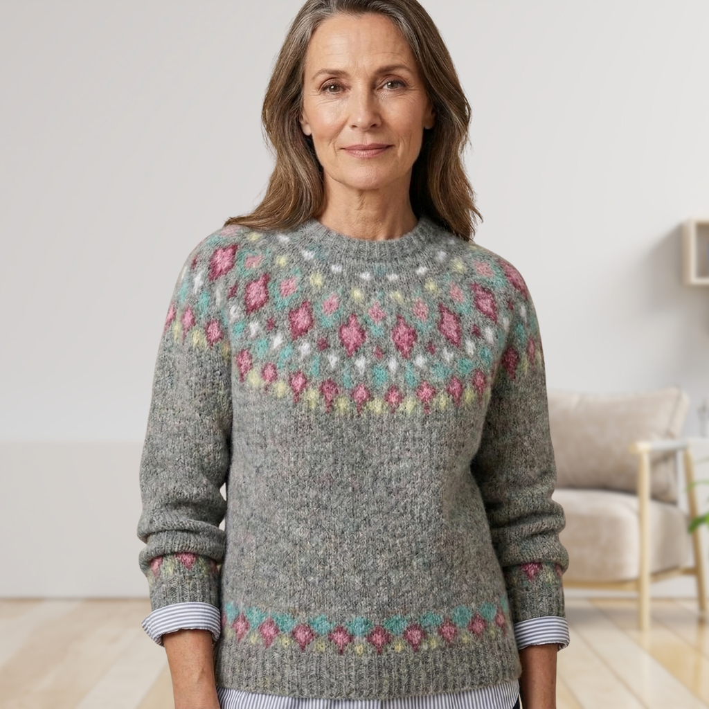 Liselott  Tröja med rund hals och Fair Isle-mönster vid oket – ledig tröja med lager-på-lager-look
