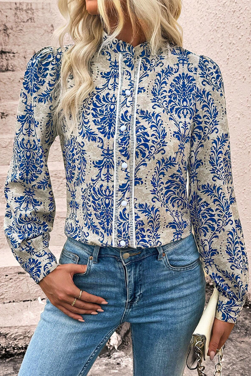 Damblus med bohemiskt tryck – Frisinnad modetopp med konstnärlig charm