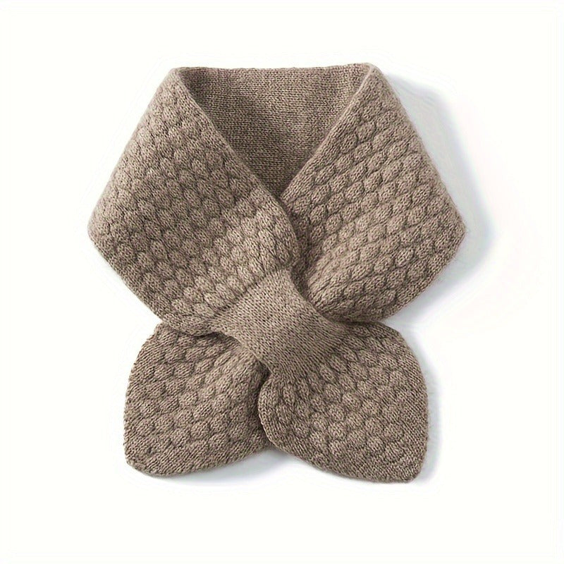Varm stickad halsduk för damer – perfekt för höst och vinter