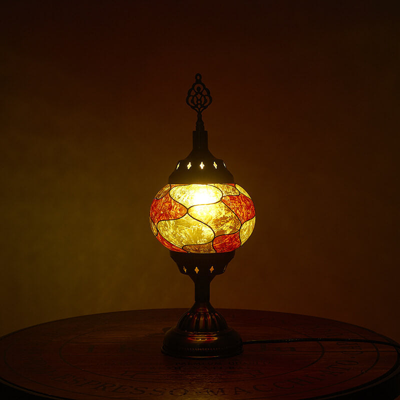 Vintage turkisk emalj järn bordslampa – tidlös One-Light Design
