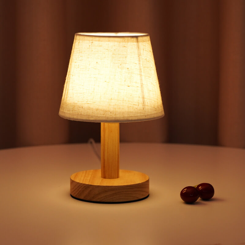 NordicGlow träbordslampa – tidlös design, justerbar atmosfär
