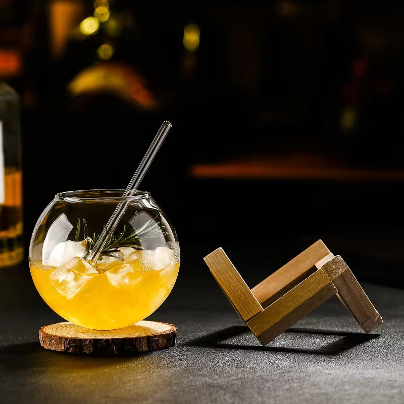 Kreativt glas med träställ – Elegant kupolformad dryckesmugg för unik hem- och barstil