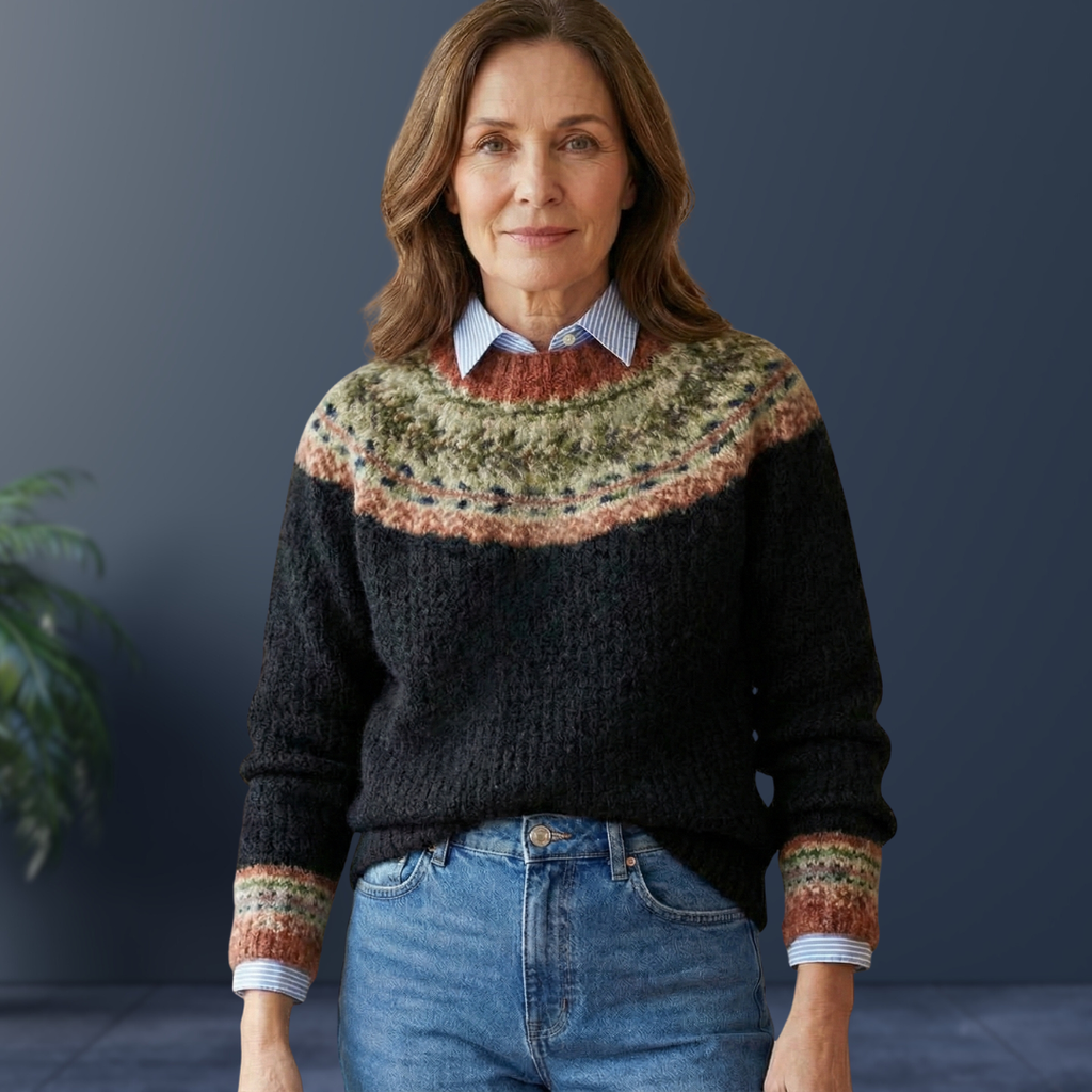 Liselott  Tröja med rund hals och Fair Isle-mönster vid oket – ledig tröja med lager-på-lager-look