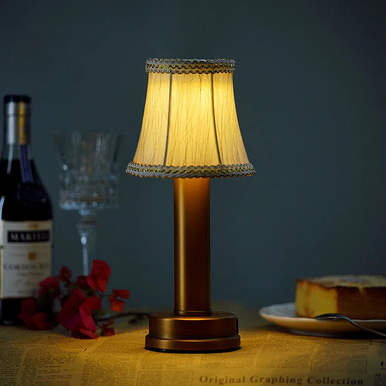 Elegant sladdlös LED Silk Touch bordslampa – modern elegans