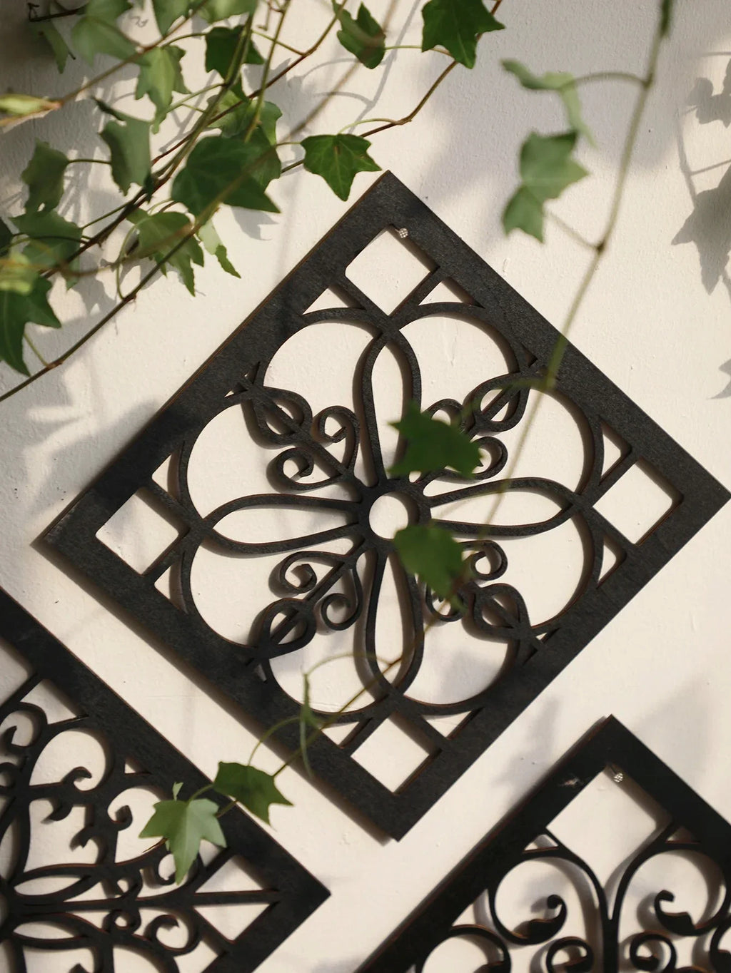 4 delar svart trä väggdekor