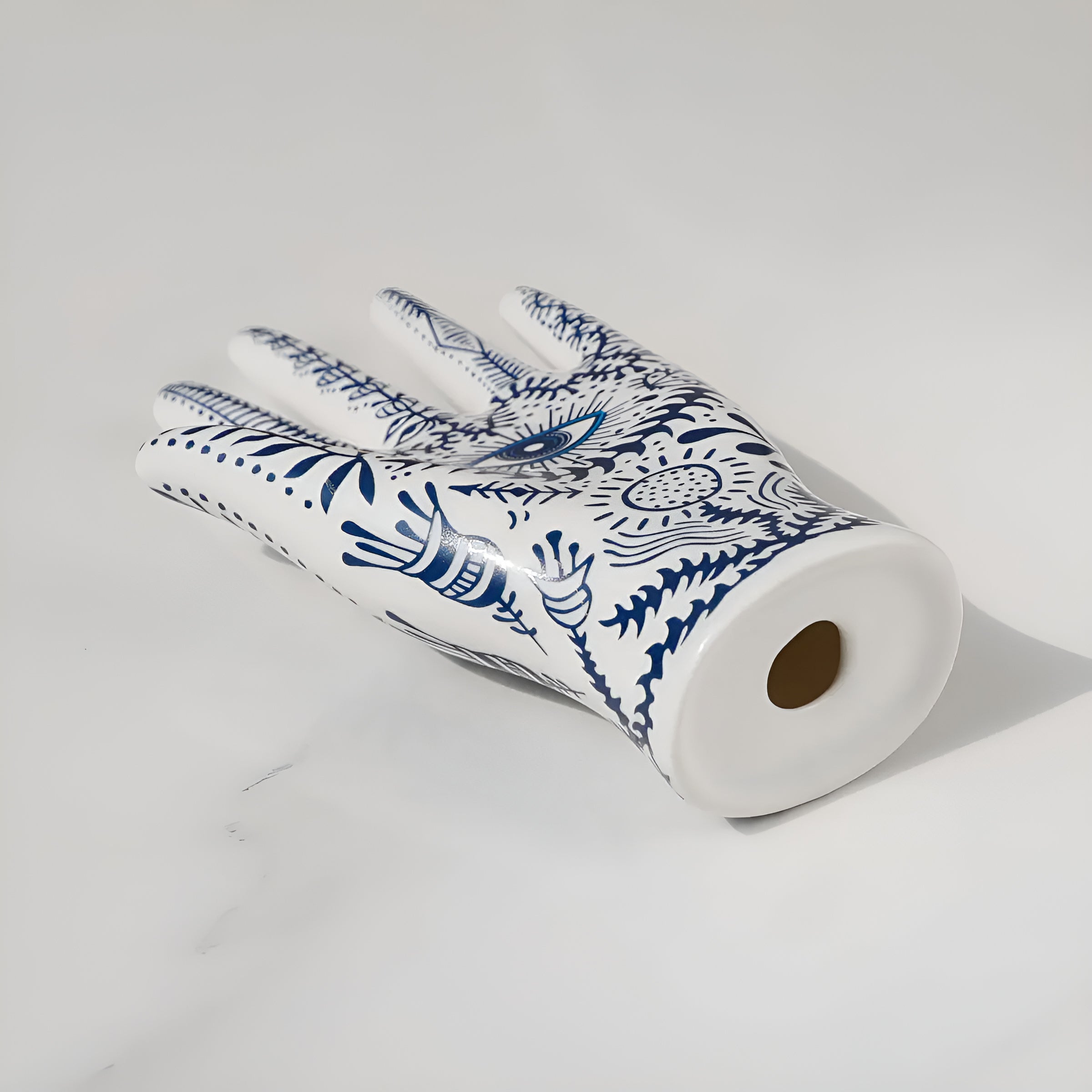 Elegant smyckeshållare för handskulptur – elegant och praktiskt utställningsställ