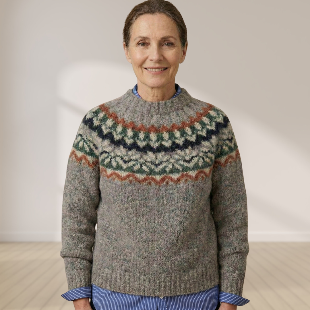 Liselott  Tröja med rund hals och Fair Isle-mönster vid oket – ledig tröja med lager-på-lager-look