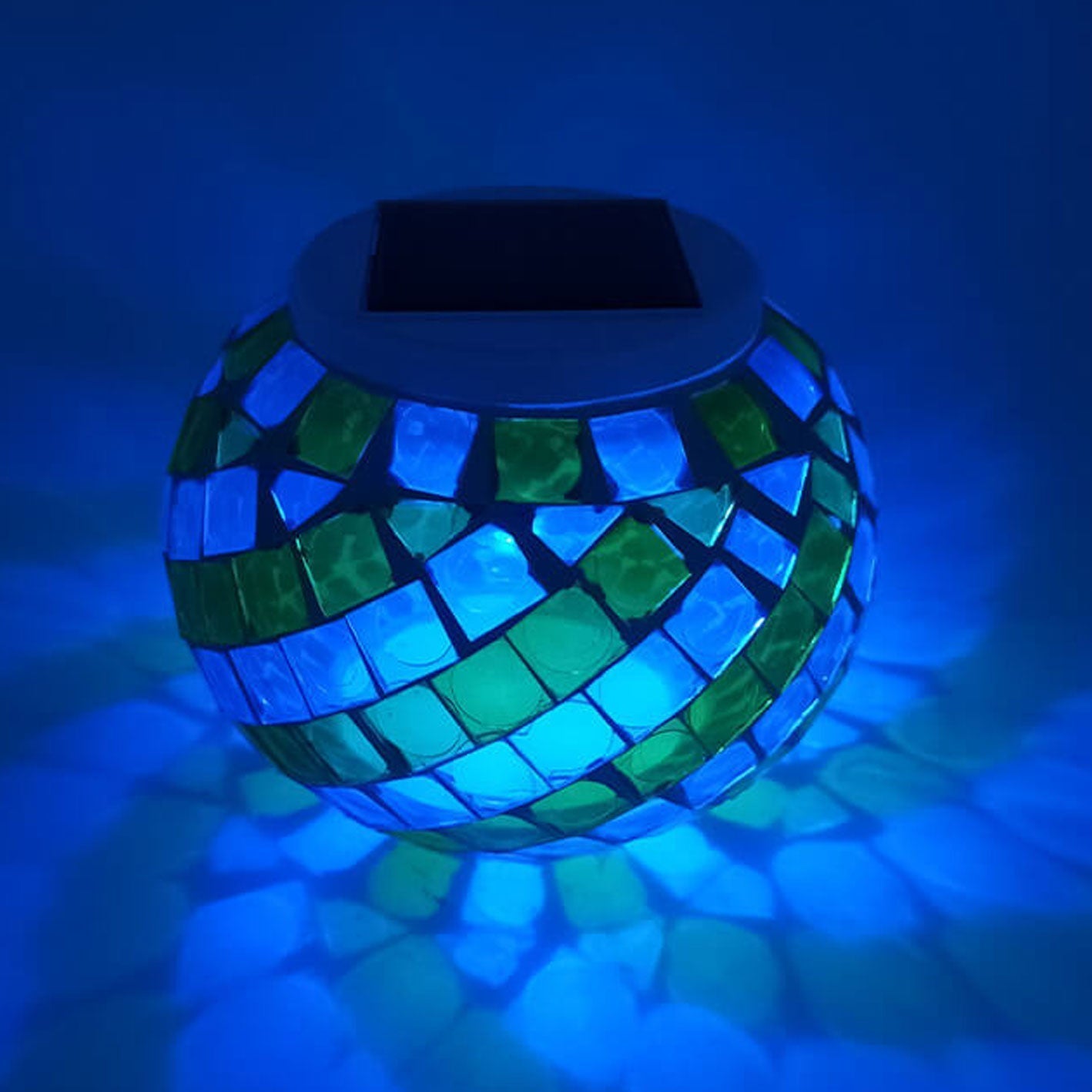Solar LED-målat glasljus – spiralmönster för utomhuselegans