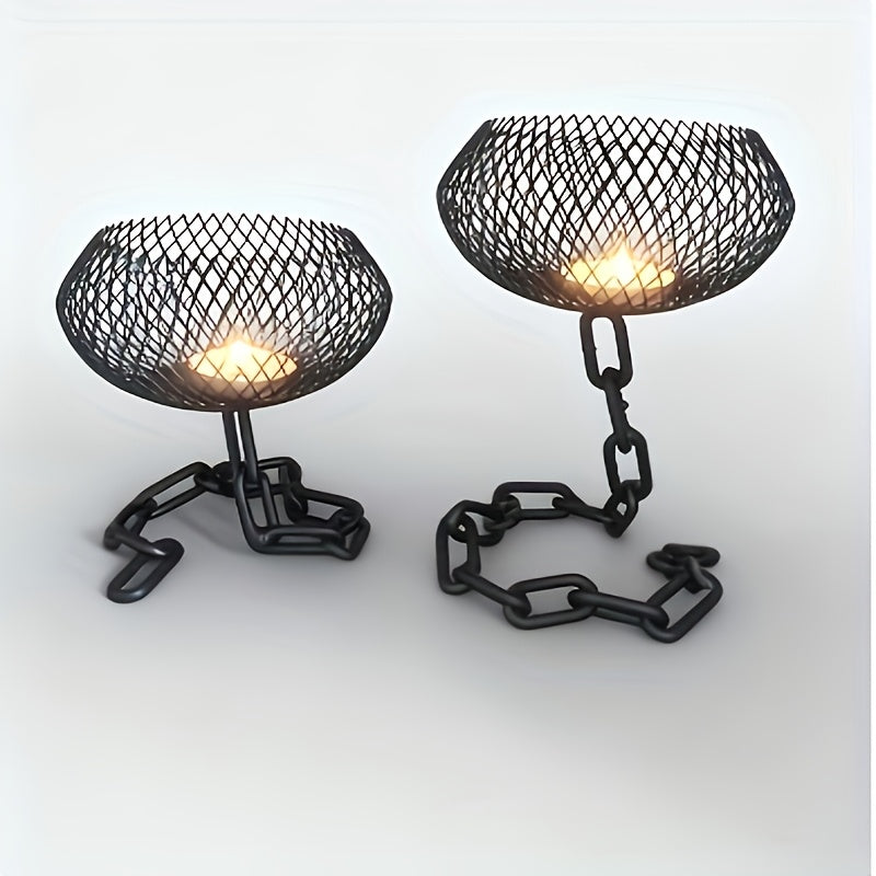 Industriella kedjeljusstakar i järn - Robust järnkonstruktion, rustik industriell stil med kedjemönster, lämplig för