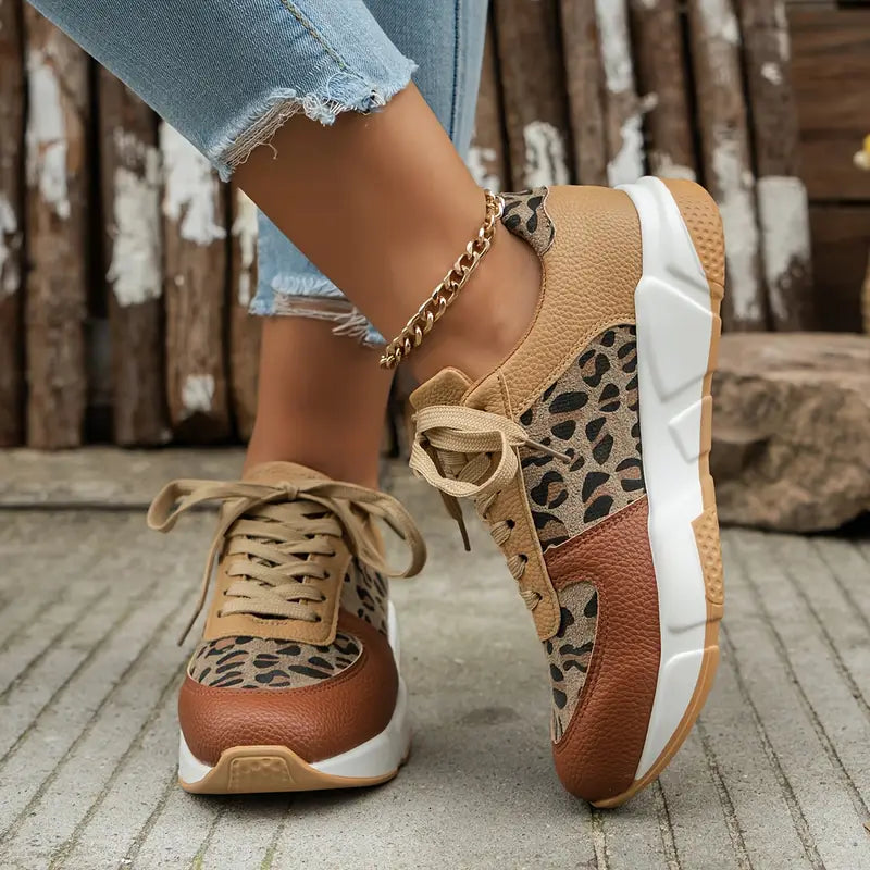 Trendiga djurmönster-sneakers med snörning för kvinnor
