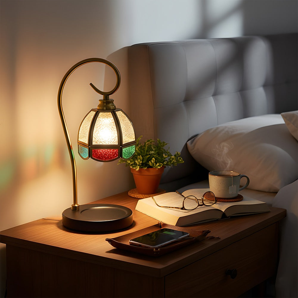 Handgjord bordslampa i målat glas – Färgglad mosaikskärm med vintage järnfot