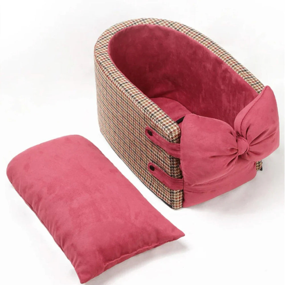 Elegant resebilstol för husdjur – Säker, snygg och mysig på språng