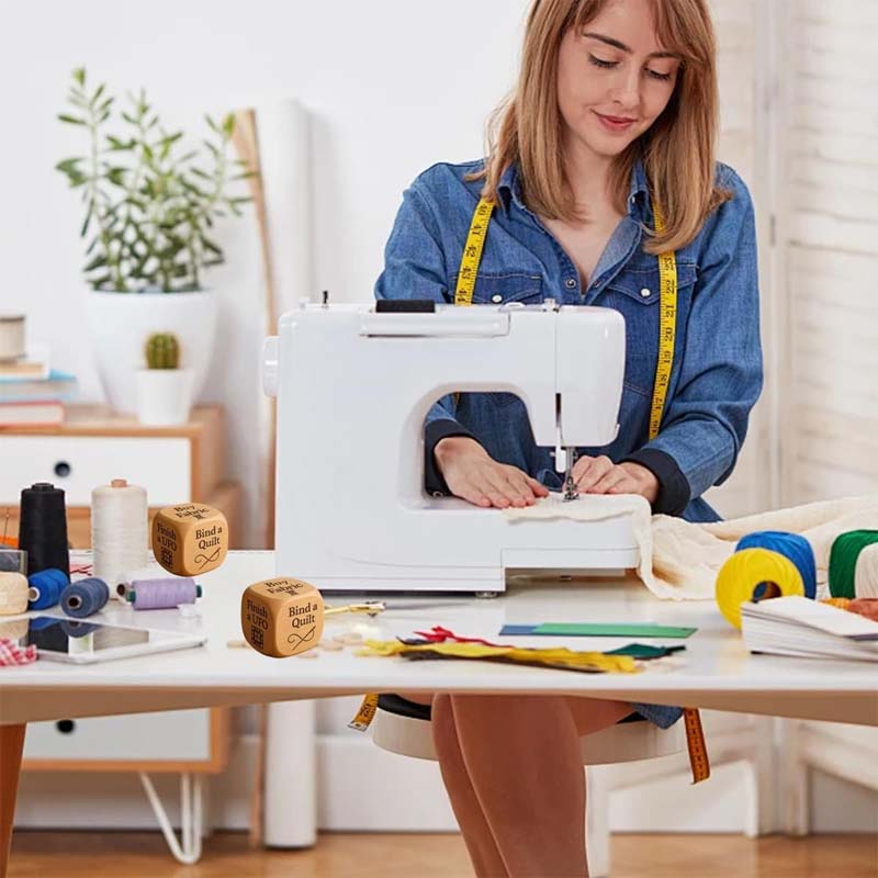 Hantverksinspirationstärningar - Slumpmässig projektväljare för sömnad och stickning