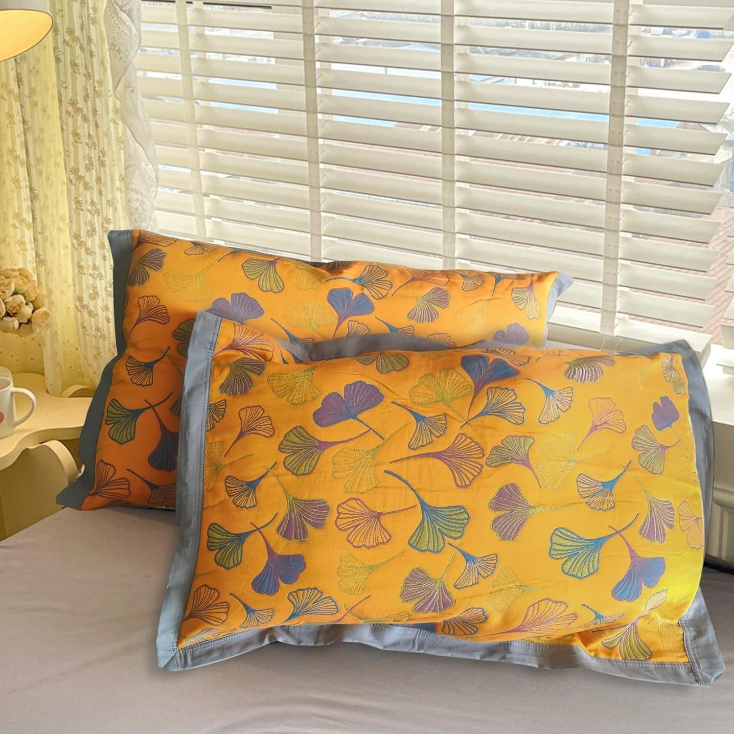 GinkgoLuxe broderade kuddar – Elegant bomullskomfort