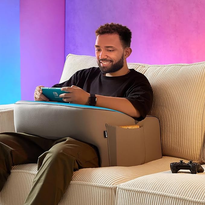 Justerbart knäbord med armstöd – minnesskumdyna och sidoförvaring