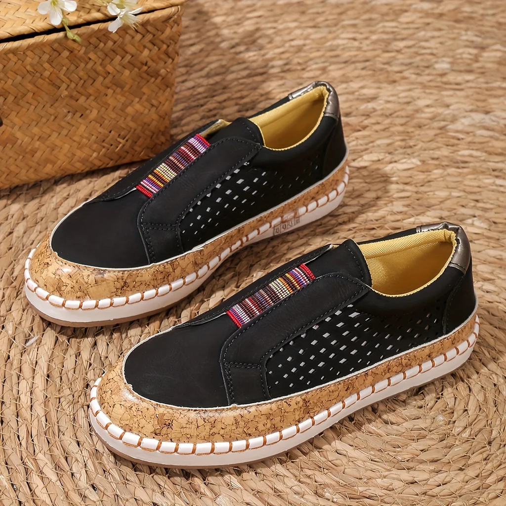 Damskor med elastisk öppning och slip-on-mönster