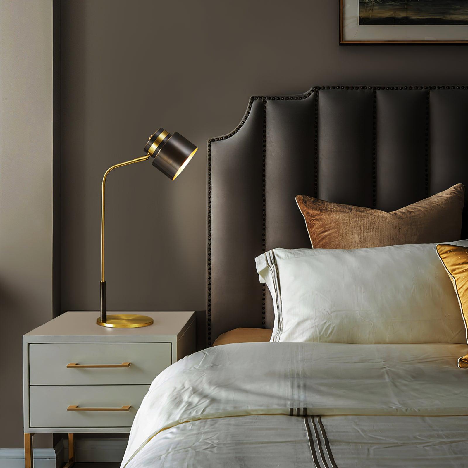 Skandinavisk industriell bordslampa - Varmt skenande sänglampa