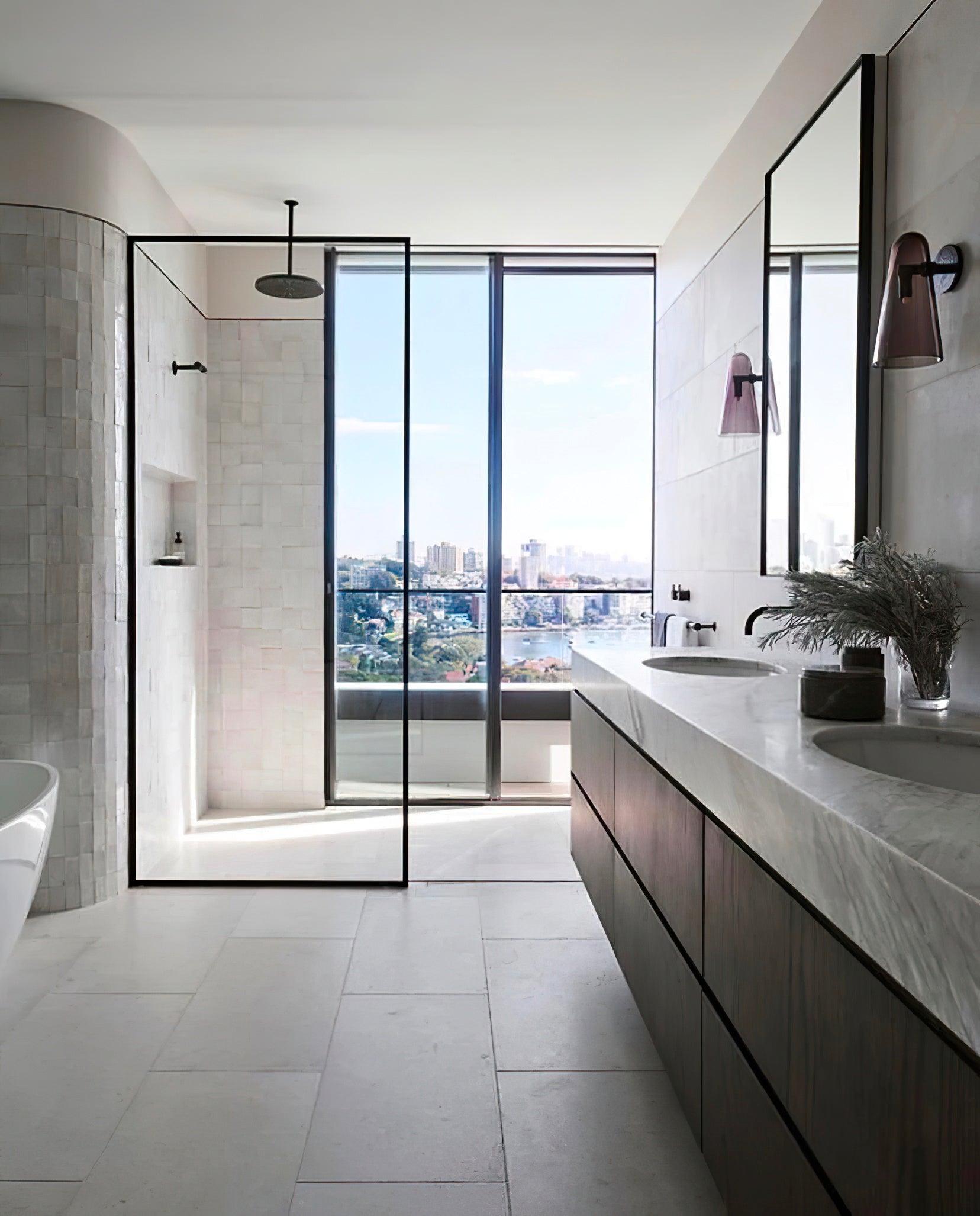 Elegant konisk vägglampa i glas – Modern vägglampa för sovrum och vardagsrum